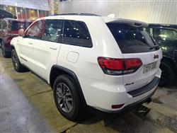 جیپ گراند شیرۆکی